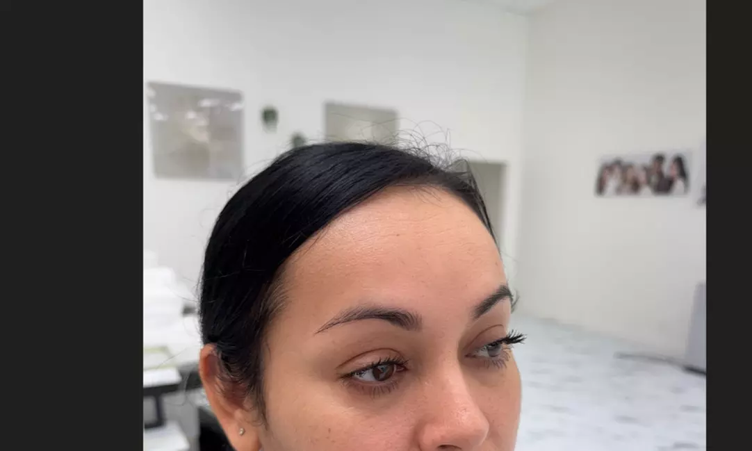 Achieve Perfect Brows: Choose Nano, Powder, or Combo Brow Techniques