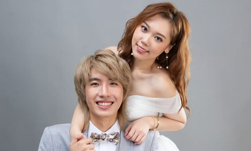 Image 3: Enjoy Valentine’s Day Indoor Couple Photoshoot Special Package