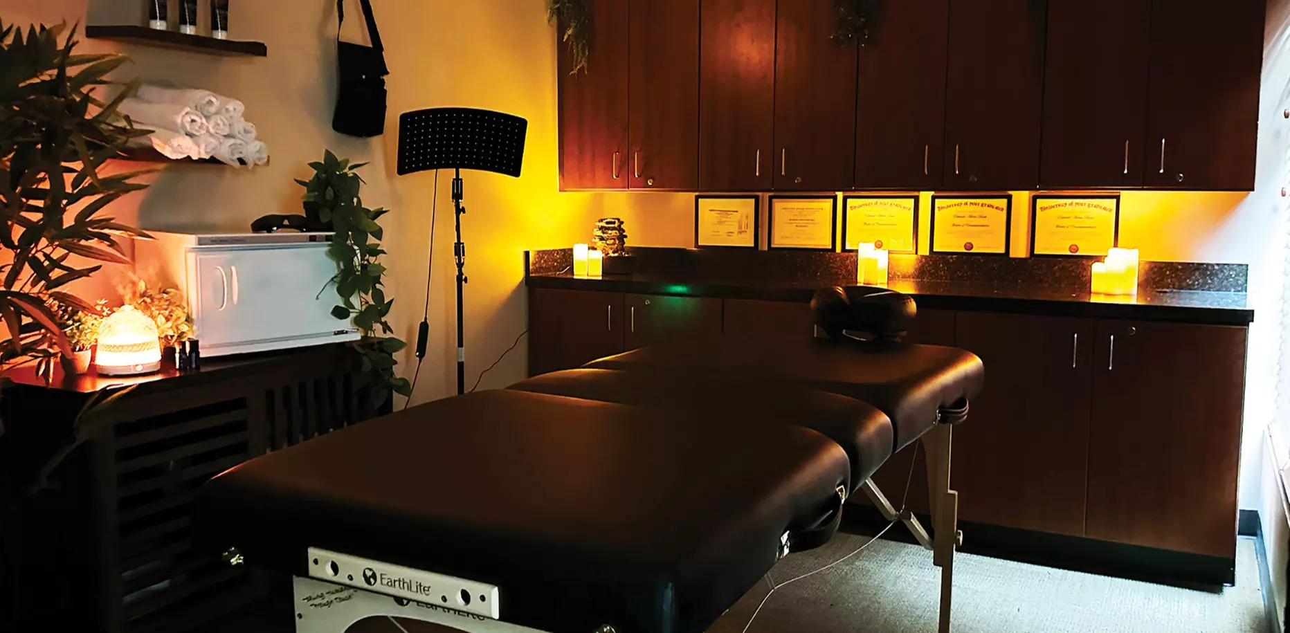 60-Min Ayurvedic Abhyanga Warm Herbal Oil Massage + Facepack Options