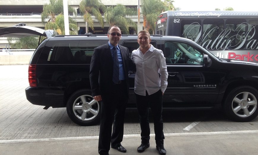 Image 4: Up to 20% Off on Black Car / Limo / Chauffeur at Inf Limos