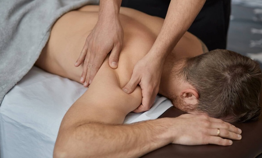 Image 3: Unwind with 60 or 90-Min Swedish or Deep Tissue Massage For Relaxation