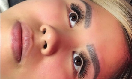 One Full Set of Classic Eyelash Extensions with Bella Fluire - Prime Lash
