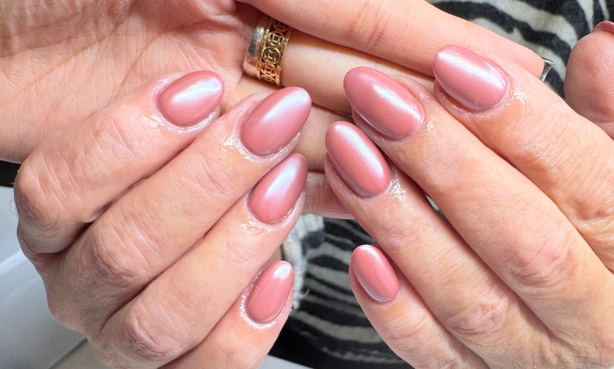 Image 2: Transform Your Nails: BIAB Set with Simple or Multiple Designs 