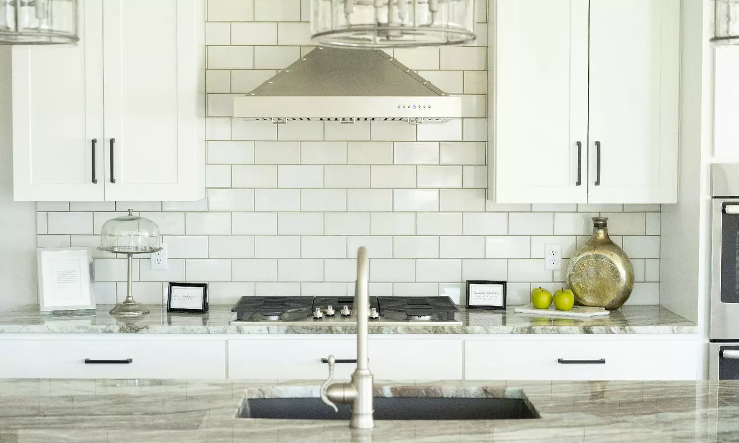 Professional Home Cleaning For Up To 4 Bedroom Spaces