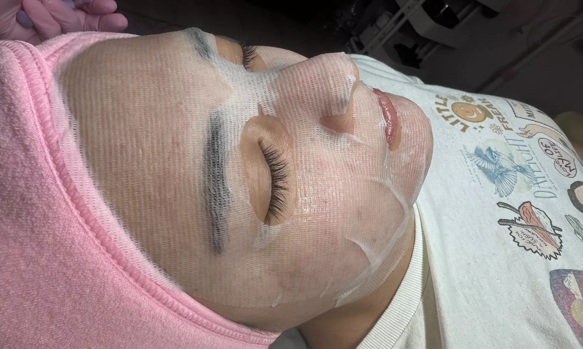 Pampering Facial Package with High Frequency Hair Comb for Hair Growth