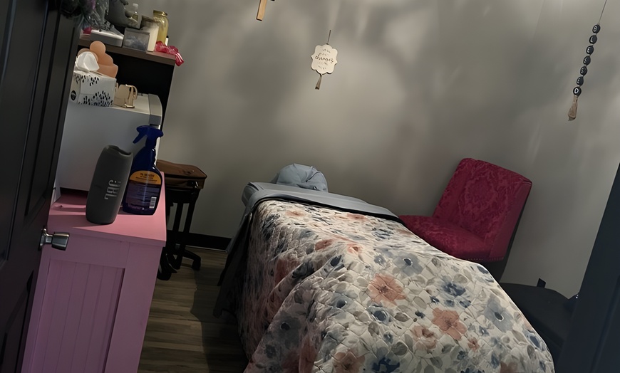 Image 2: One/Two 30 or 60 Min Deep Tissue Massage + 15Min Sauna Blanket & More