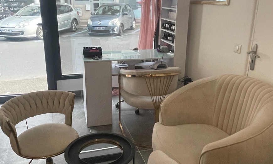 Image 2: Jusqu'à 43% de remise sur Épilation à la cire chez Jenny Beauty