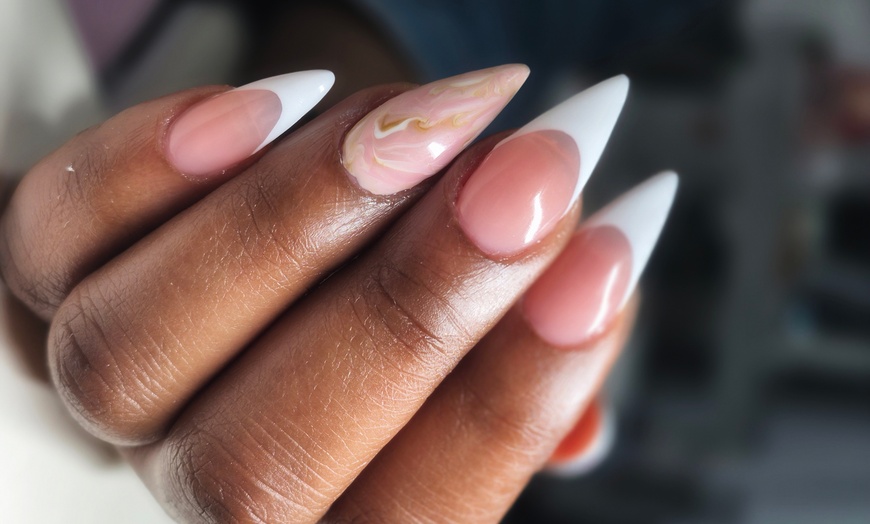 Image 9: Pamper Yourself with Flawless Gel Nails for Every Style