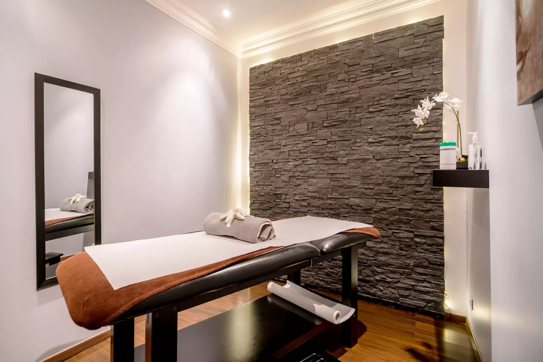 Silhouette affinée avec les modelages minceur d'Esprit de Vie