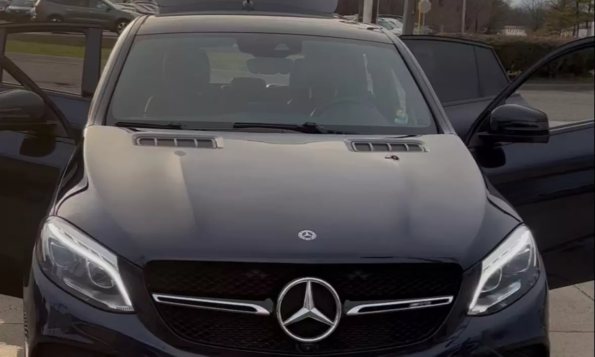 Complete Gold and Interior and Exterior Detailing for Cars, or Trucks