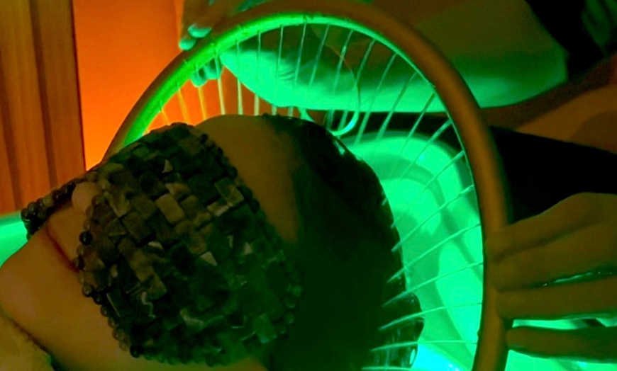 Image 1: Jusqu'à 30% de remise sur Traitement revitalisant des cheveux chez Prisca Head Spa