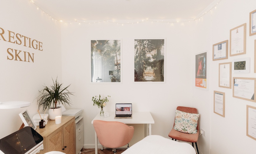 Image 6: Up to 53% Off on Milia / Skin Tag Removal 