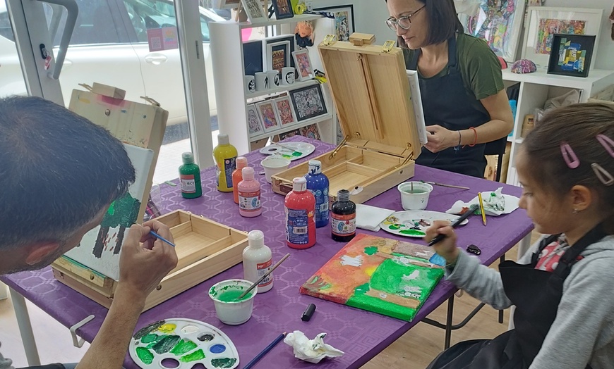 Image 9: Arte y desayuno con amigos: taller de pintura creativa de 2h con desayuno y materiales incluidos para 1, 2 o 4 personas