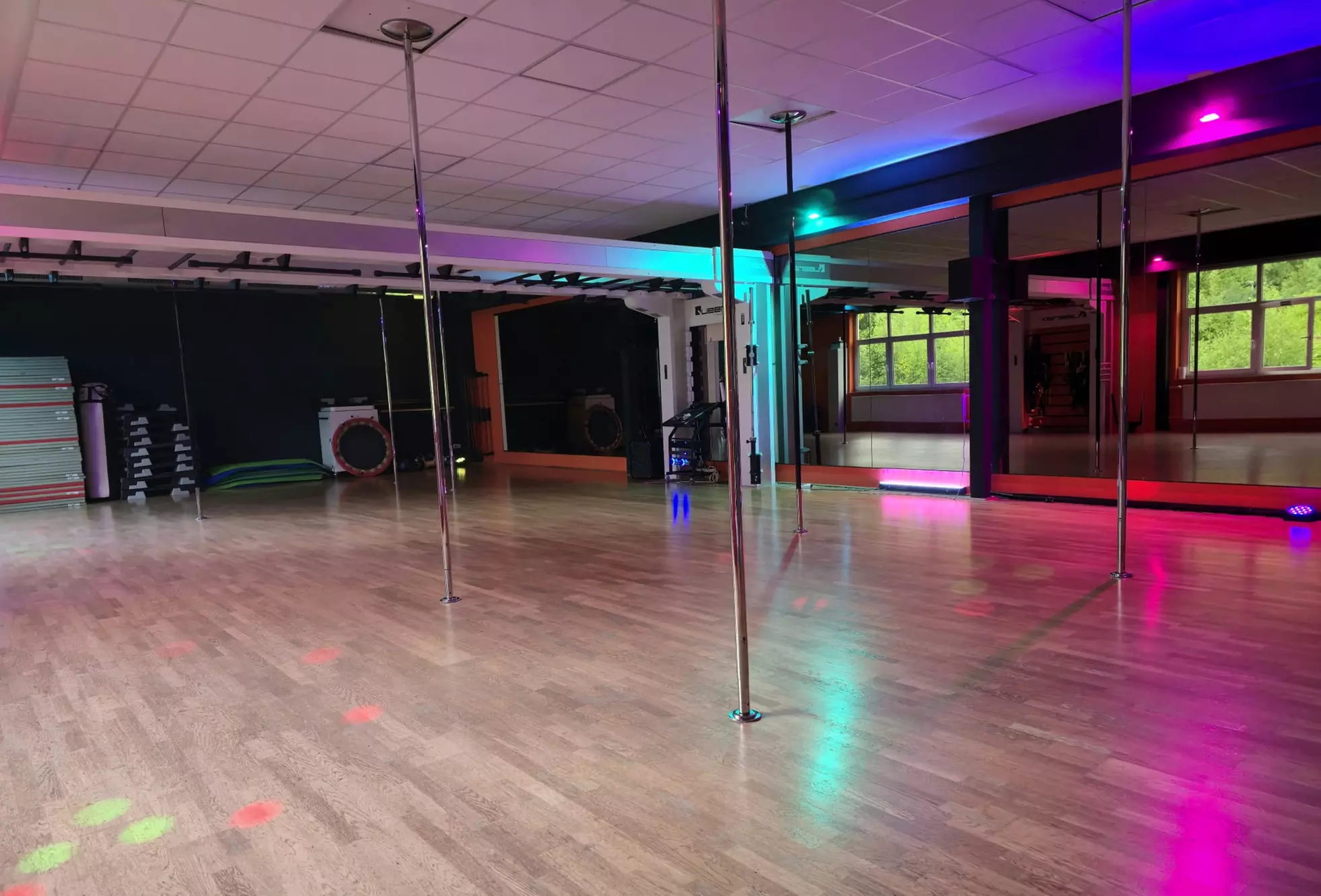Fitnessstudio–Fitness bei Xrissy’s Pole