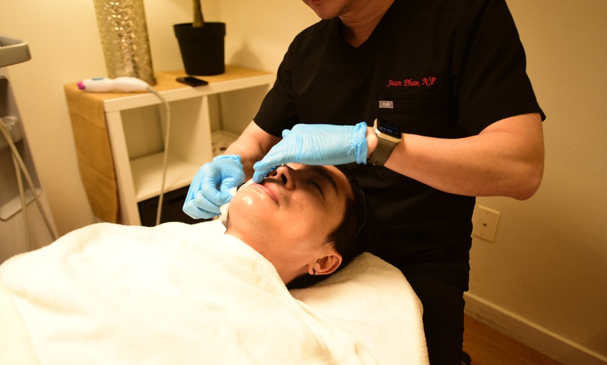 Image 8: Choice of Facials: Brightening Vita C Facial & More for Radiant Skin