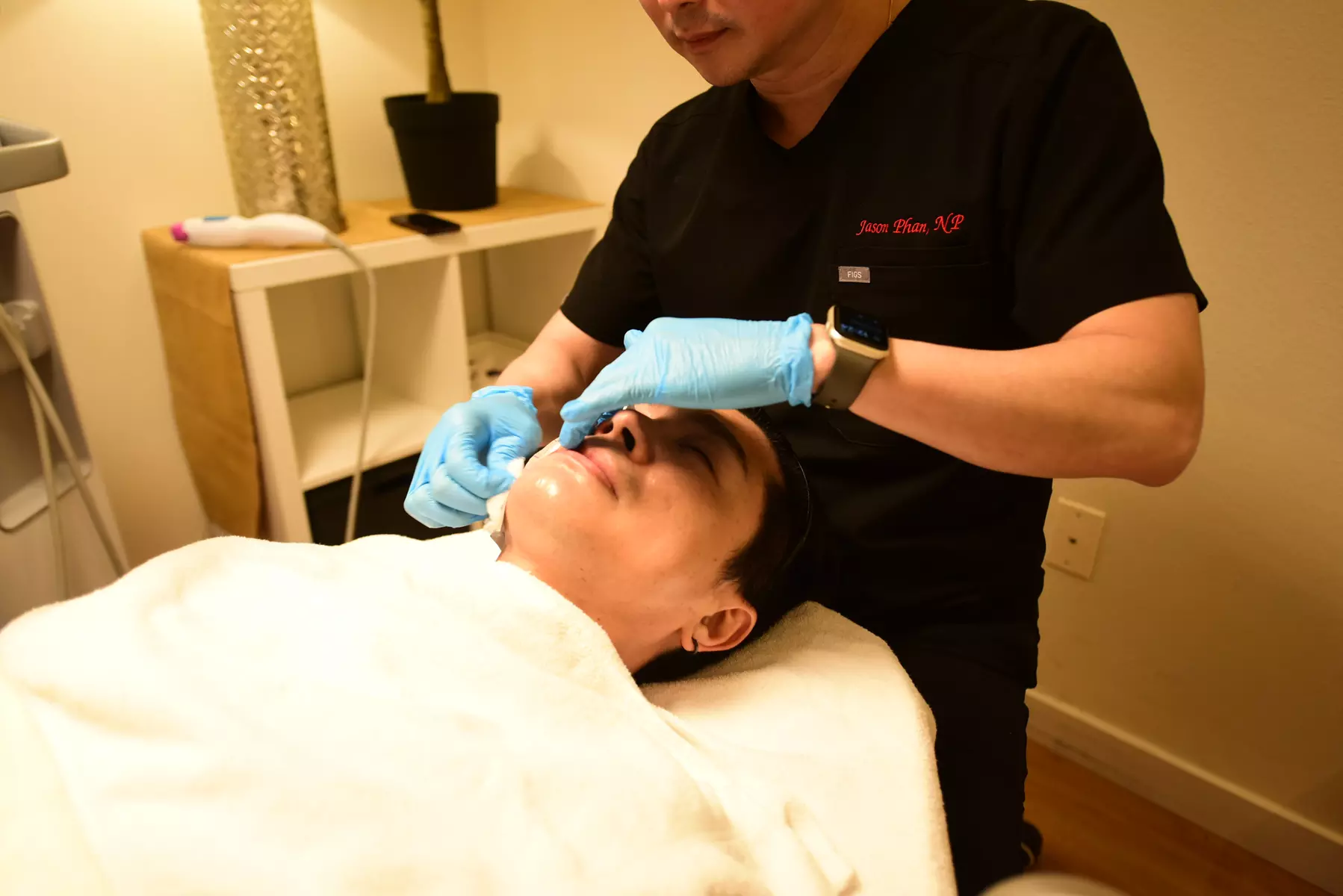 Choice of Facials: Brightening Vita C Facial & More for Radiant Skin