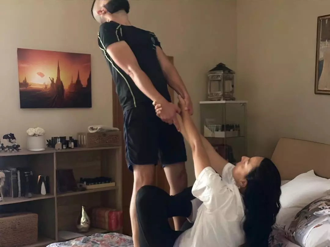 Masaje de 60 o 90 min.: deportivo, thai, tejido profundo o acupuntura