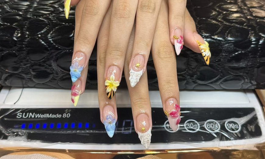 Image 9: Get Stunning Nails with Cat Eye, Mirror Chrome Gel Manicure Pedicure