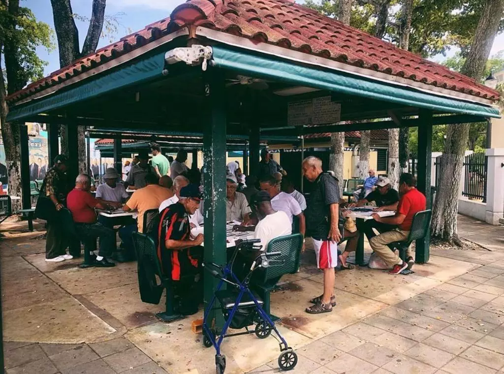 Miami Beach & Art Deco District Cruise or Airboat Tour Everglades