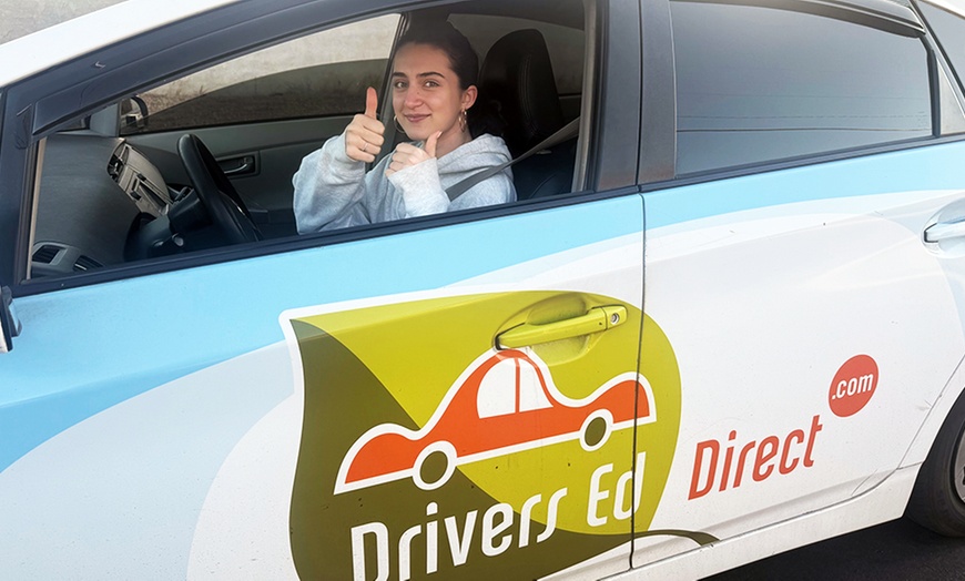 Image 3: Get Started with Driving: 2-Hour Lesson and Online Course