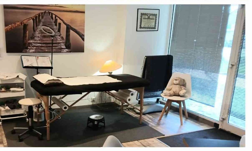 Image 2: Massage relaxant au choix chez NBLM Bien être