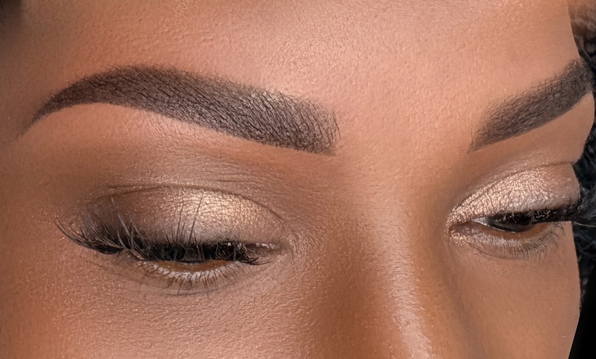 Image 6: Enhance Your Beauty with Eyebrow, Eyeliner or Lipliner Tattoo Session
