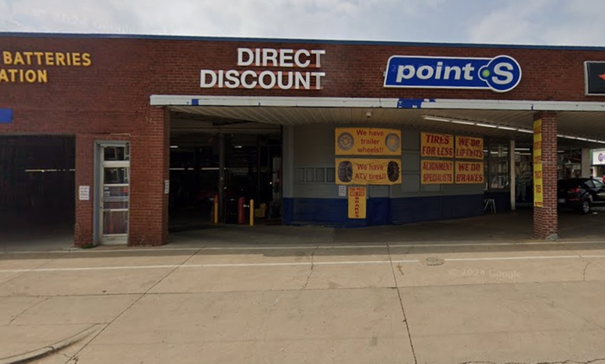 Image 2: Up to 28% Off Pennzoil Platinum Synthetic Oil Change 