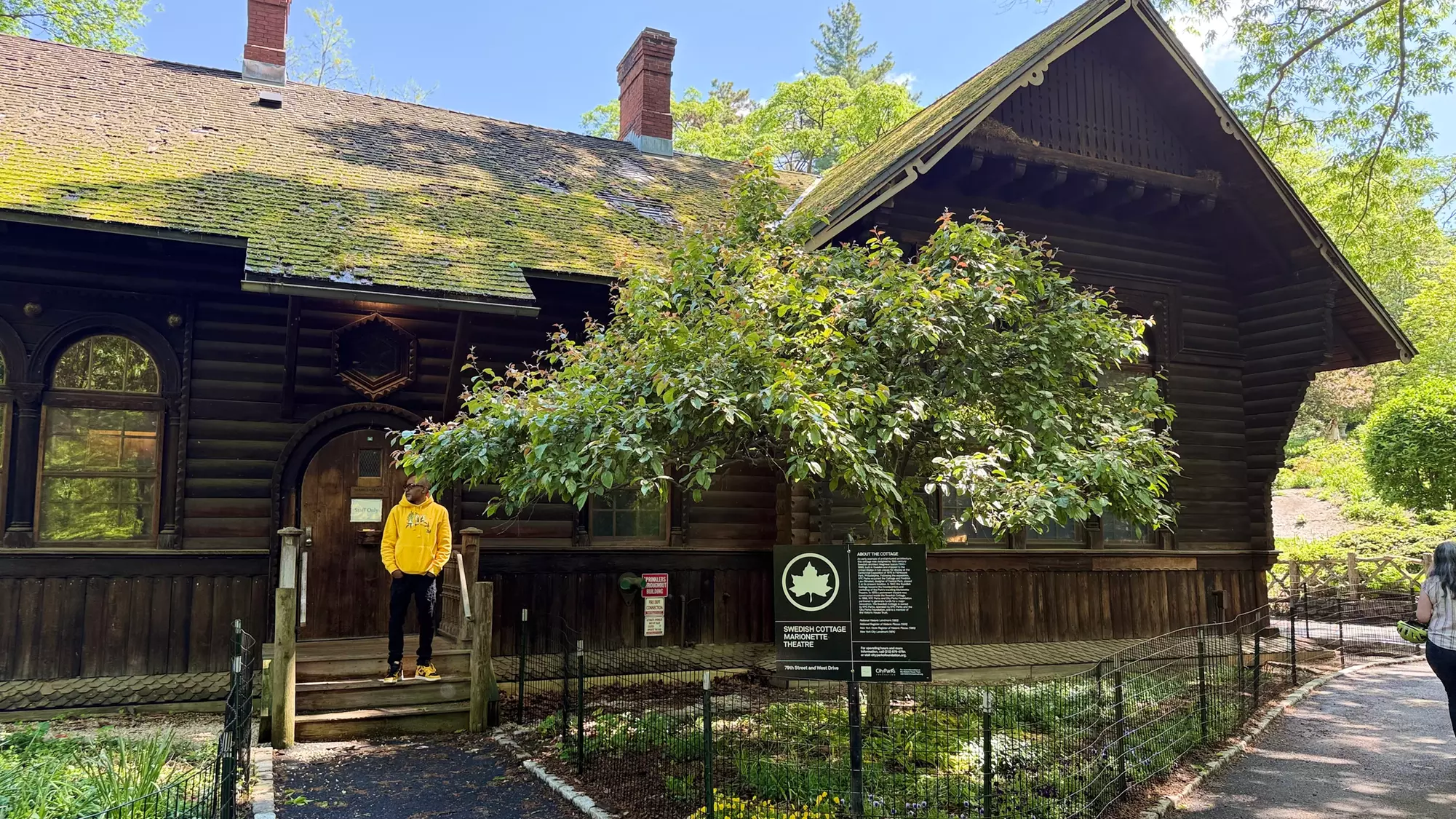 Private Pedicab Tour through Central Park, Iconic Landmarks & Gems