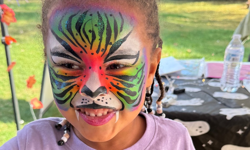Image 2: Enjoy Face Painting Party Package for Up to 10 Kids