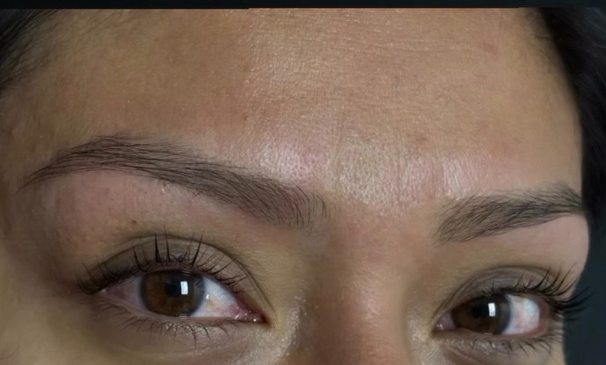 Image 2: Up to 49% Off on Threading at Lesli Esthetics