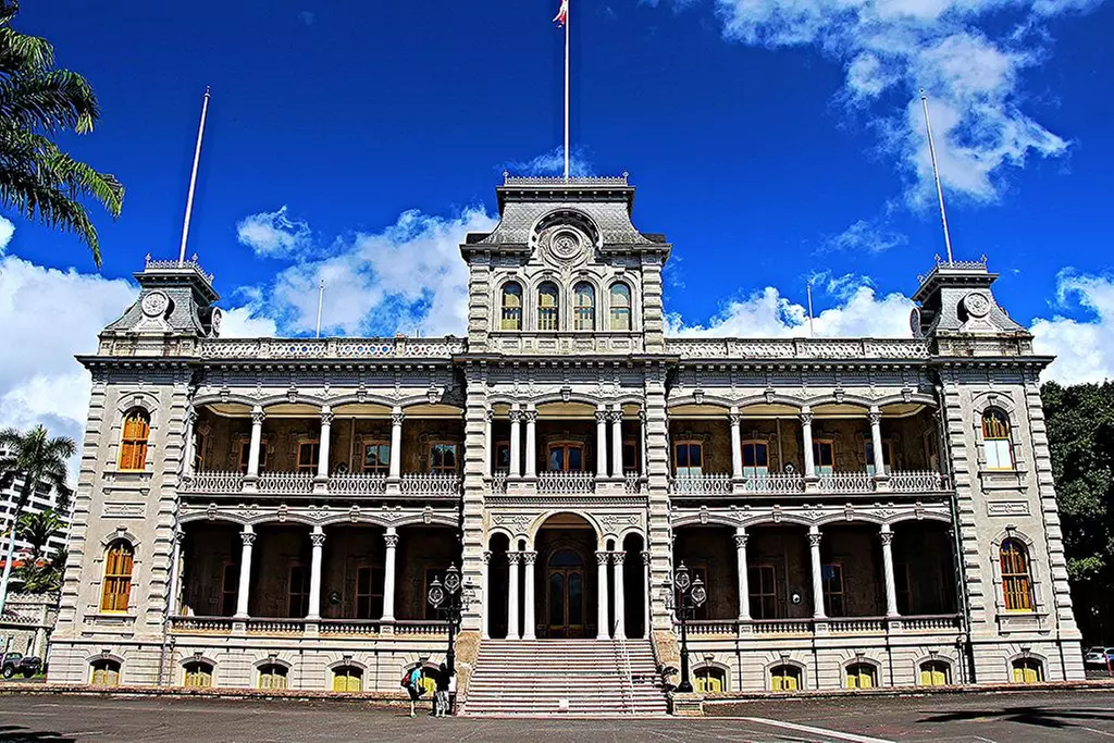 Explore Grand Pearl Harbor and Honolulu's Historic Sights