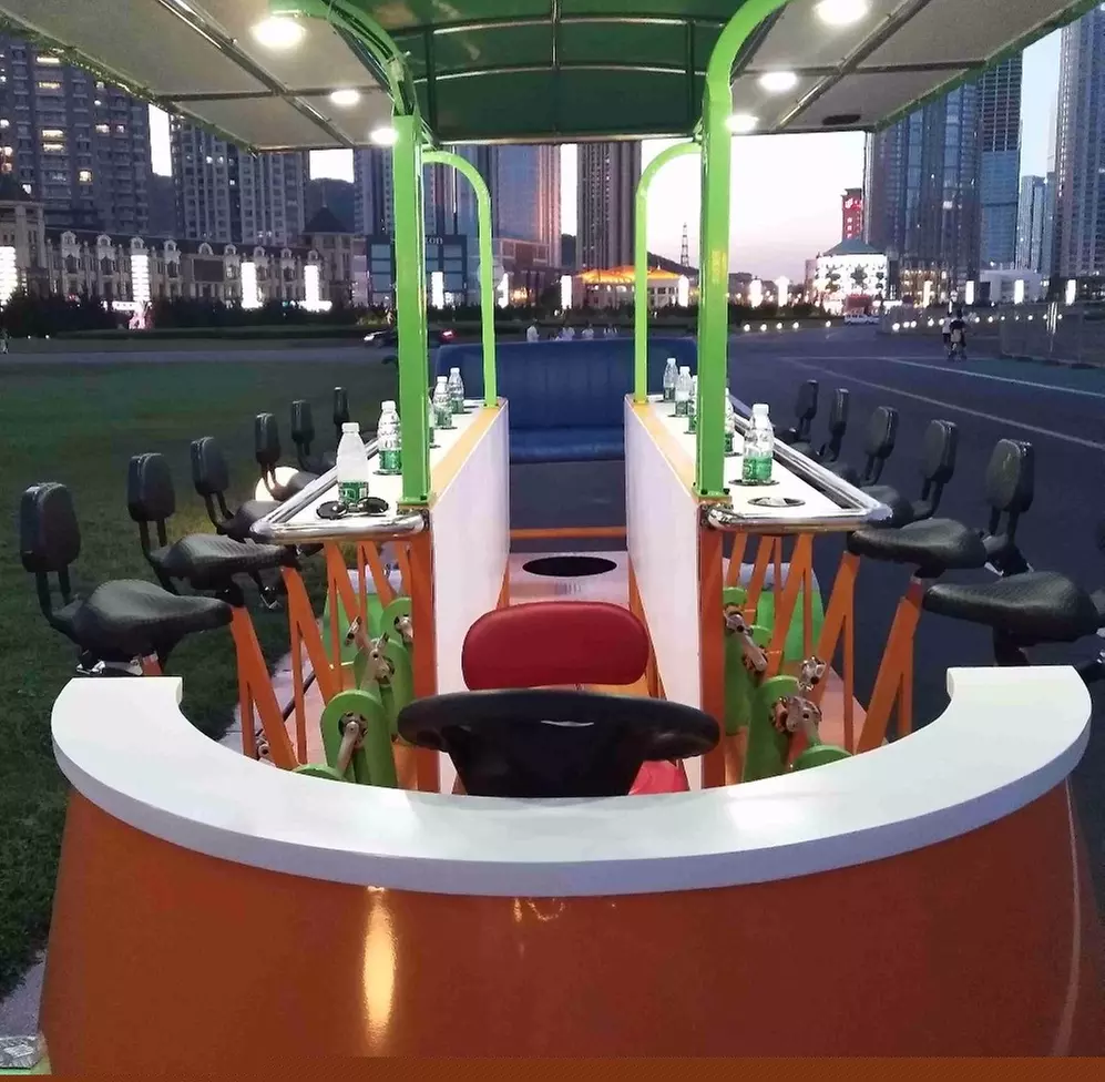 Up to 12% Off on City Tour at Atlanta Peach Roll - Second Medium
