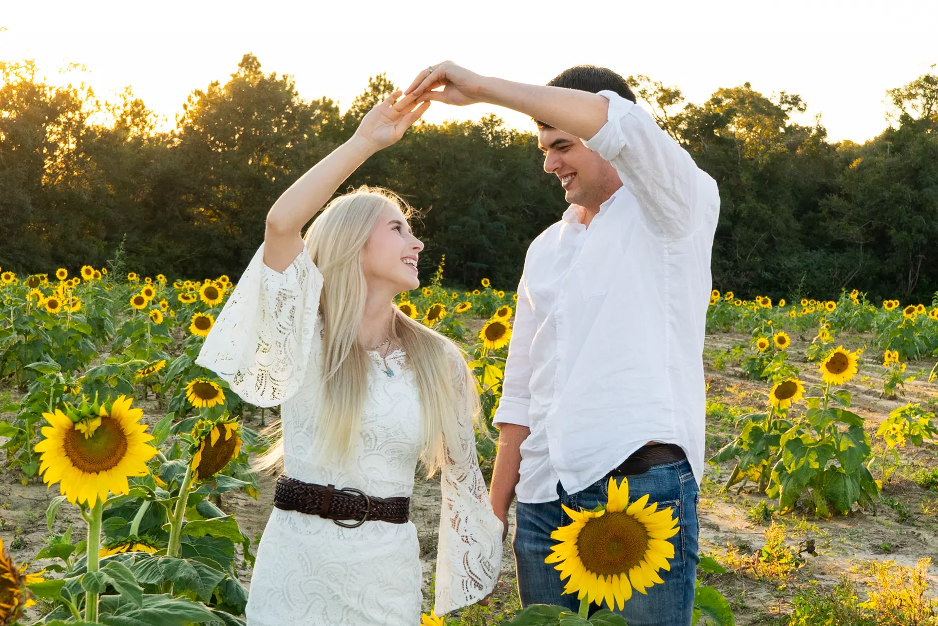 Capture Fall Family Moments Portraits at Edens Park or Hollands Farm