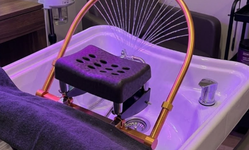 Image 2: 60- or 90-Minute Hot Stone Massages for Deep Relaxation