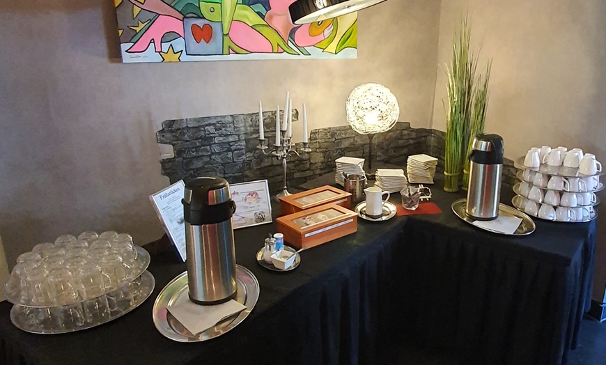 Image 4: Gestärkt in den Tag starten: Premium Frühstück