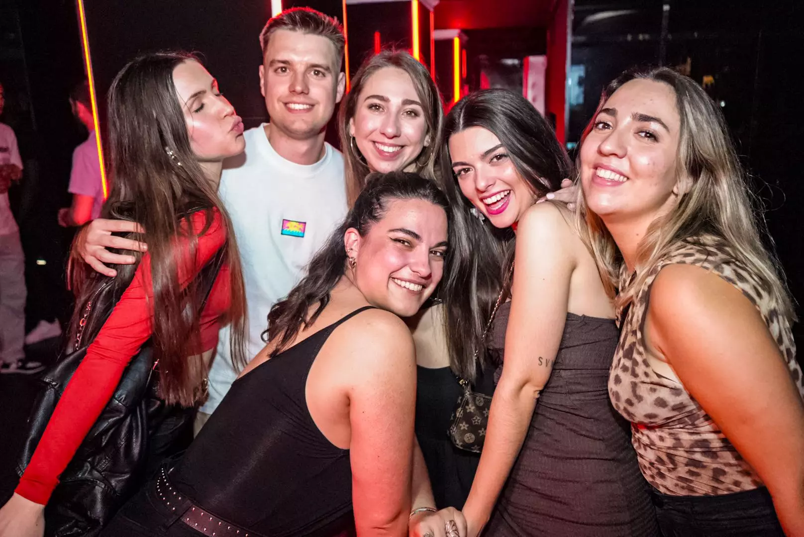 Join a Vibrant 3-hour Pub Crawl Miami Wynwood at SCORPIUSTECH LLC (Up to 20% Off) - Primary Image