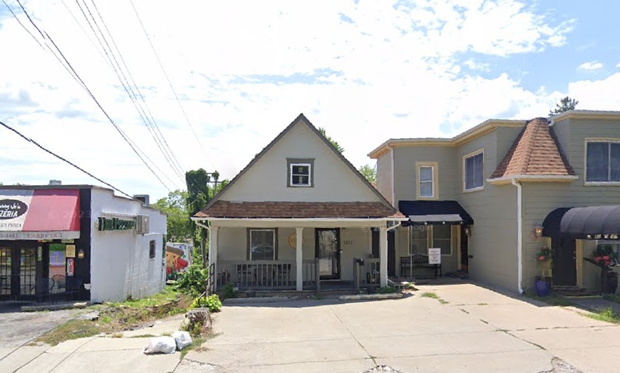 Image 6: Get Stunning Classic and Volume Lashes with Fills