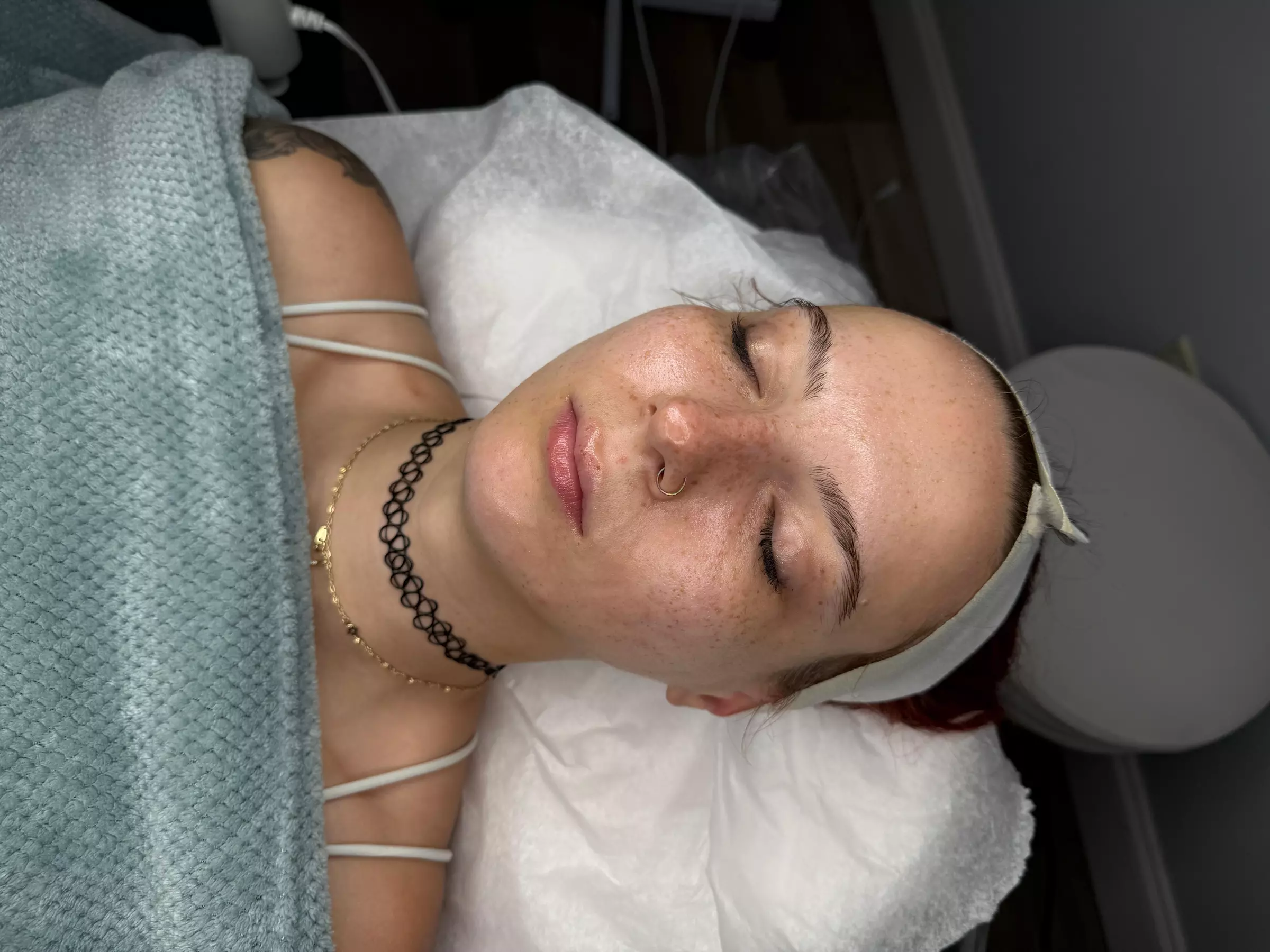 Choose from Popular 60-Min Facial Options — 1, 3, or 5 Sessions