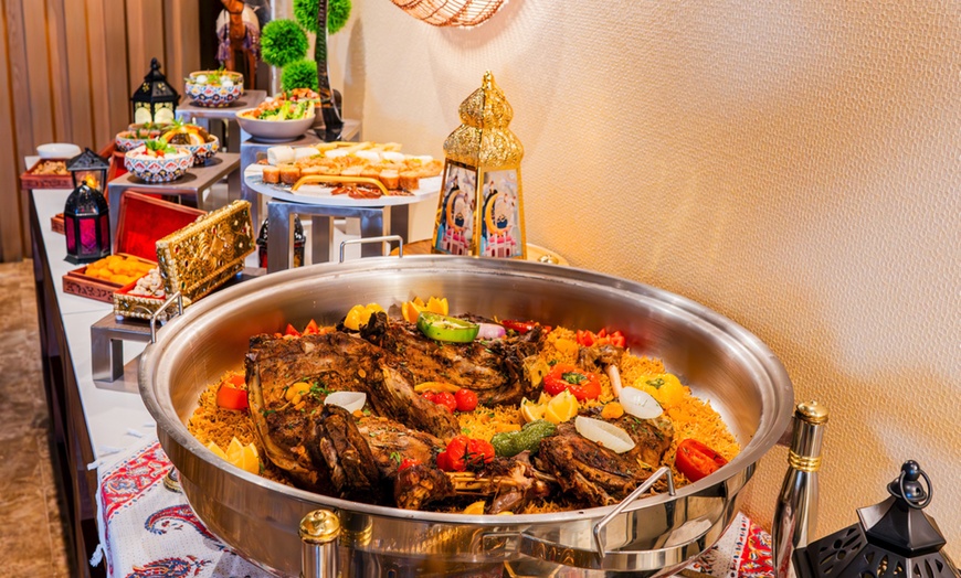 Image 4: Ramadan Iftar Buffet with Beverages for 1 Child or 1, 2 or 4 Adults