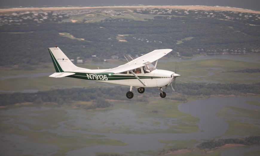 Image 2: Breathtaking Aerial Airplane Tours Over Georgia & North Carolina