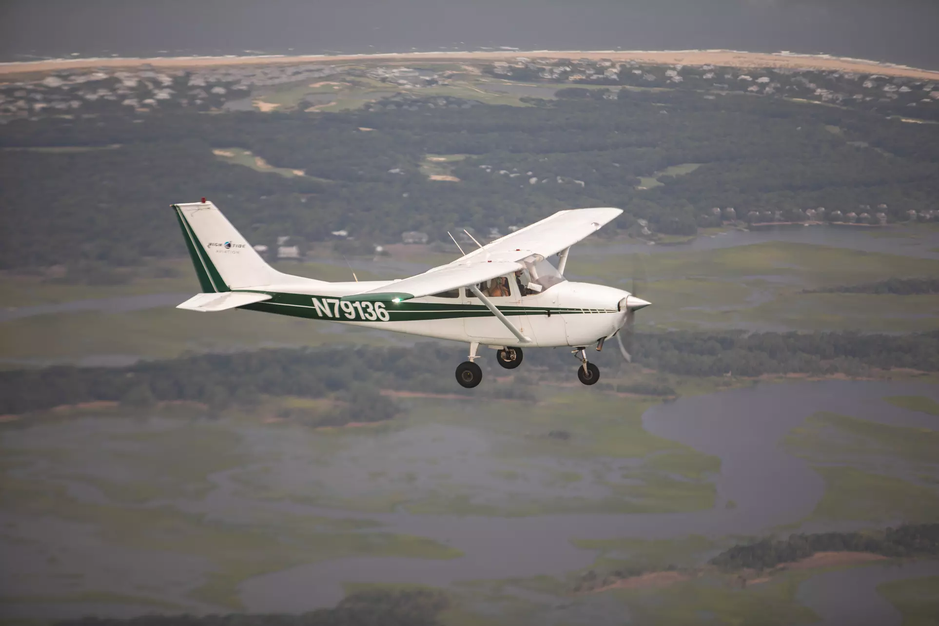 Breathtaking Aerial Airplane Tours Over Georgia & North Carolina