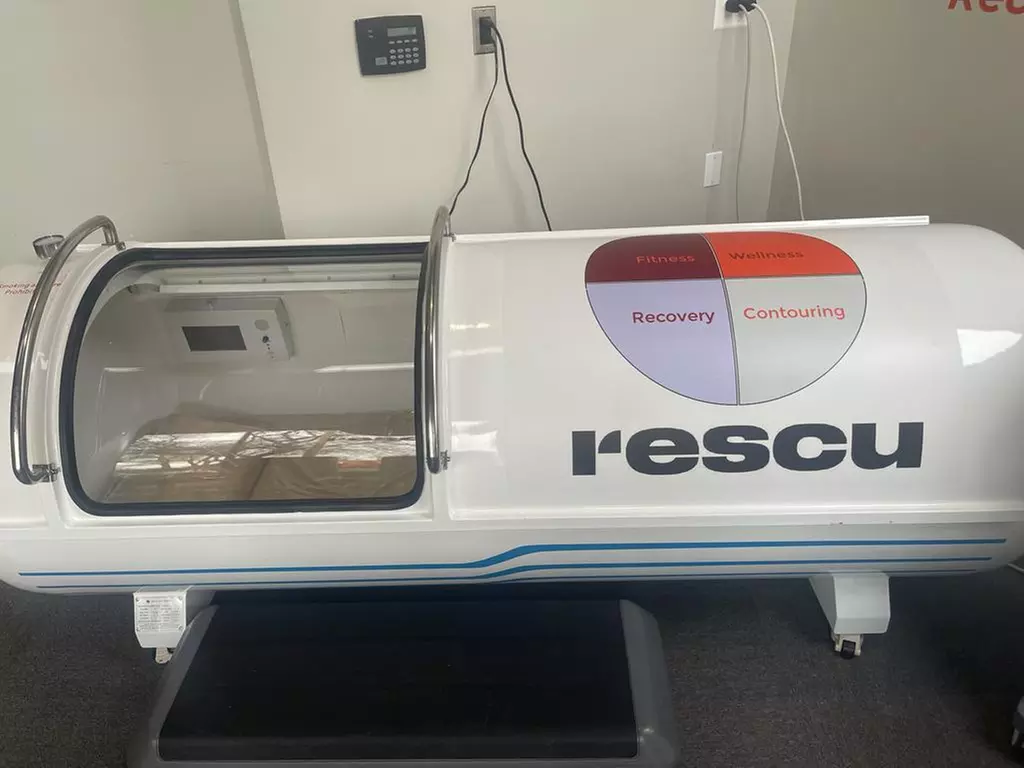 Up to 55% Off on Hyperbaric Chamber at Rescu Wellness