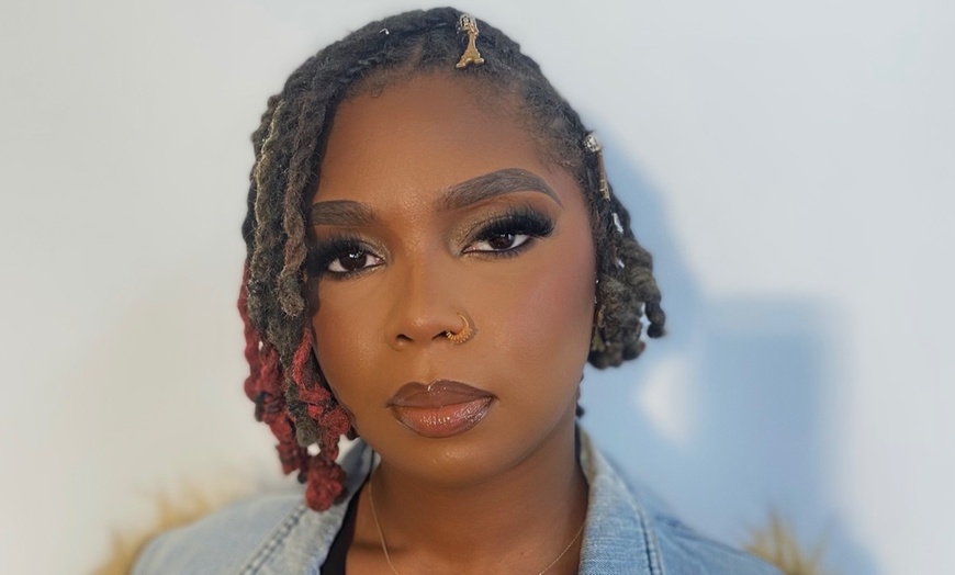 Image 10: 90-Min Naturally Me or Soft Glam Makeup Application