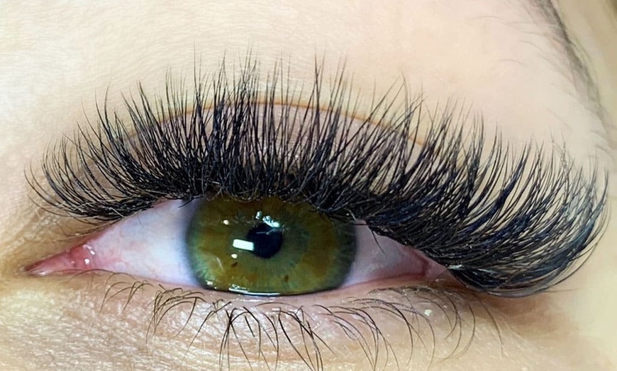 Image 2: Up to 50% Off on Eyelash Extensions at Lash story