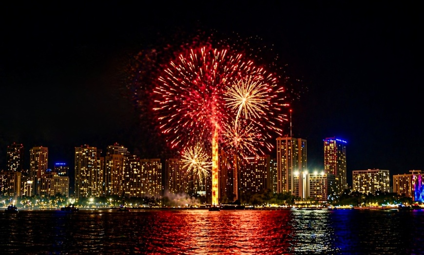 Image 4: Friday Night BYOB Fireworks Cruise with Waikīkī Ocean Views