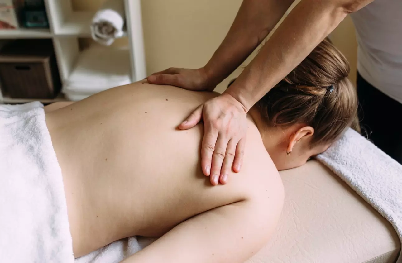 Relax with 60, or 90 Min: Deep Tissue Massage