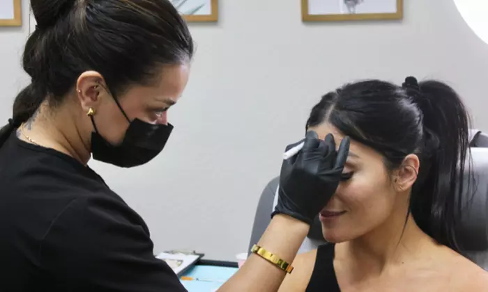 20 or 40 Units of Xeomin (SmartTox) at Peach Skin & Laser (Up to 50% Off)