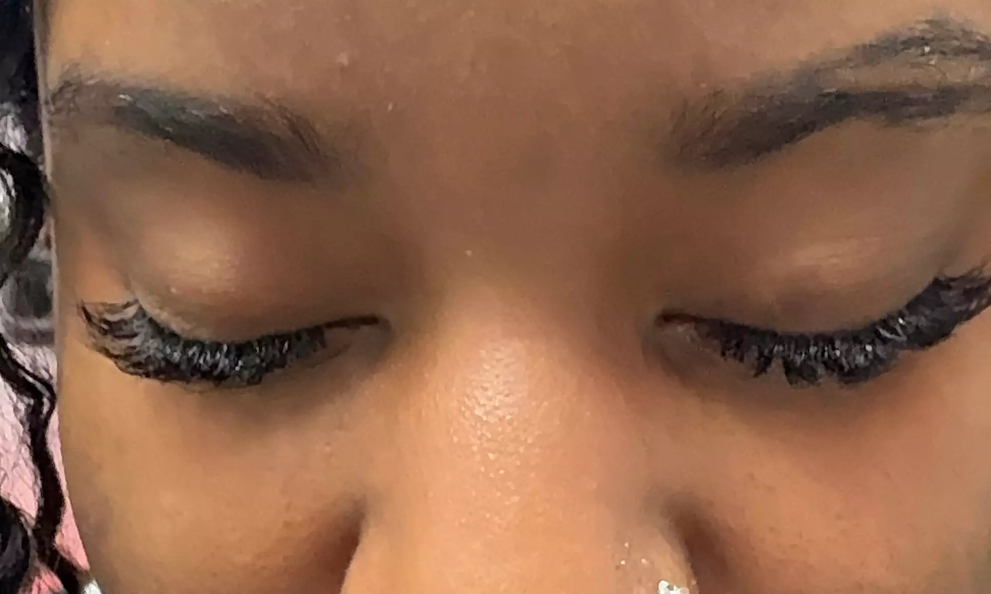 Enjoy Full Set of Classic Natural Eyelash Extensions Service
