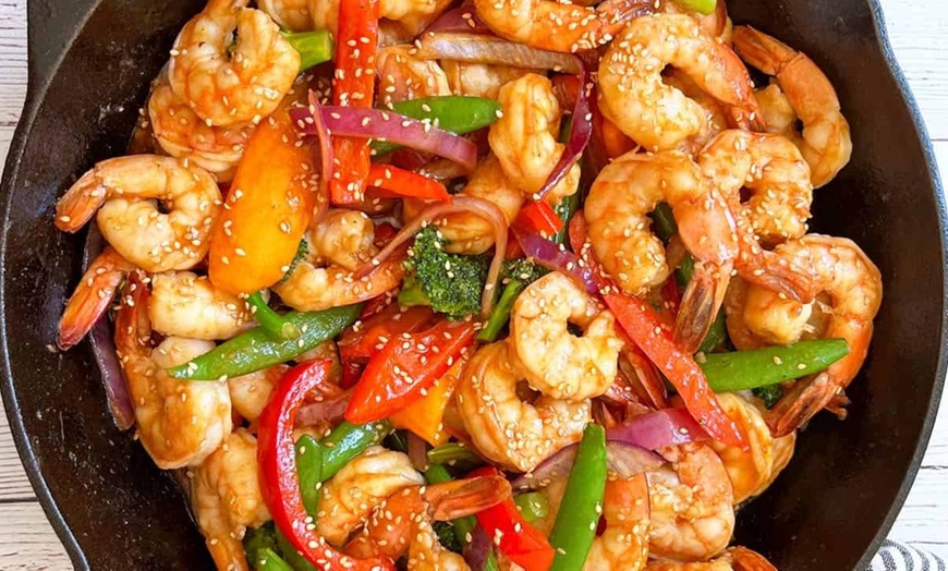 Image 3: 1 Entree Feed for 10, 25 or 50 Guests