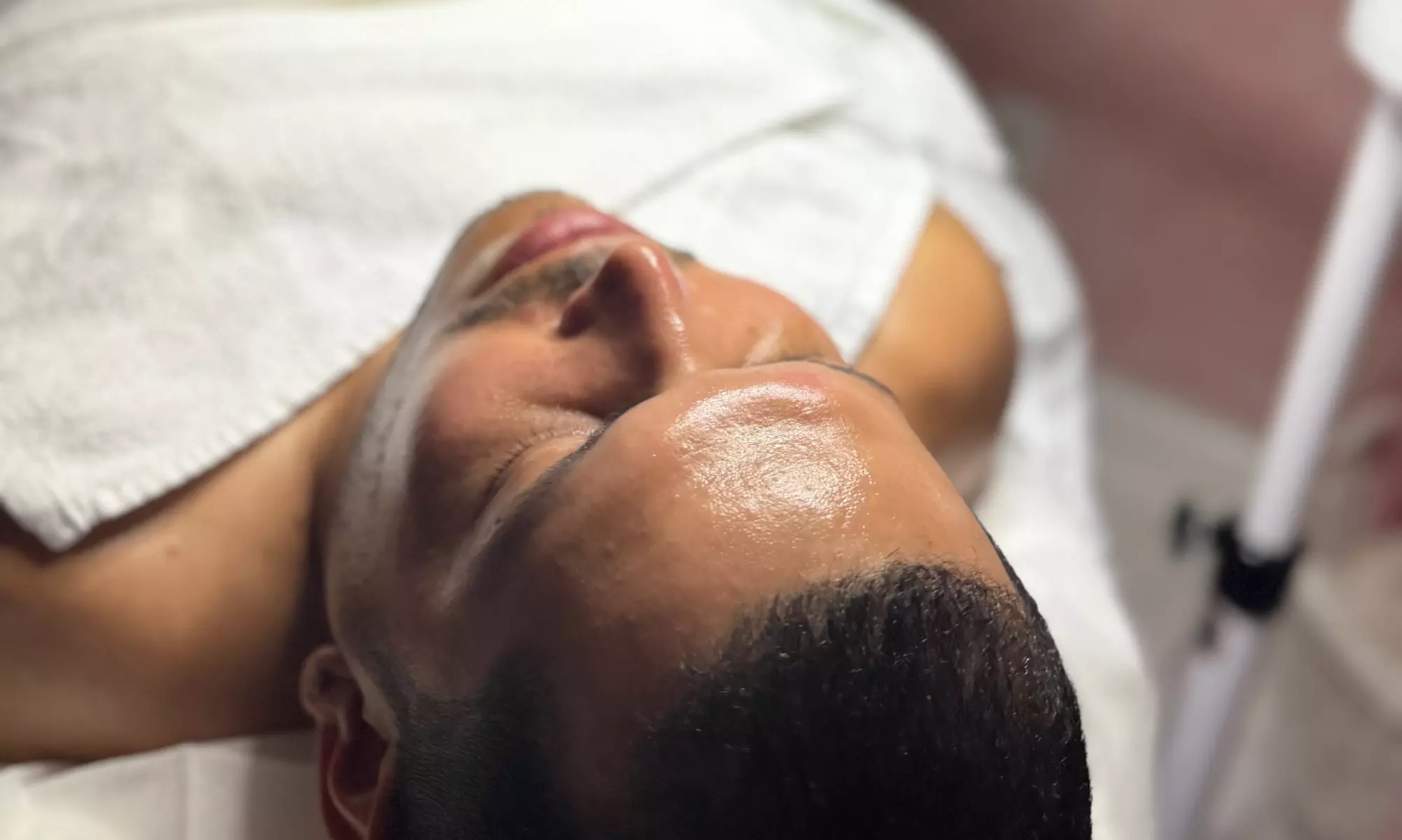 Up to 60% Off on HydraFacial at Allure Beauty Studios